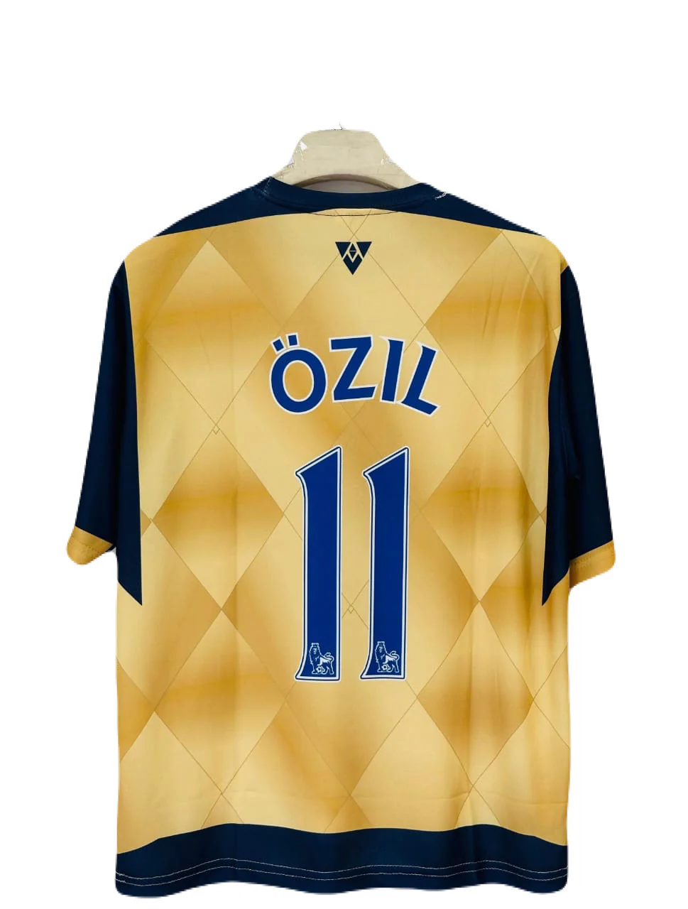 Arsenal 2015-16 away jersey ozil P407 - ms retro store - Image 3