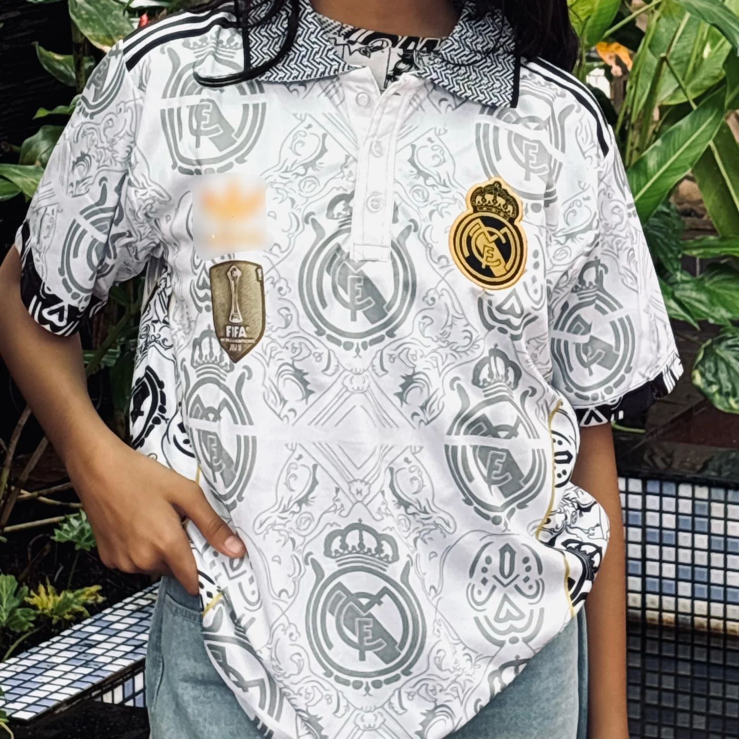 Real Madrid golden vintage special edition P526 - Ms retro store - Image 5