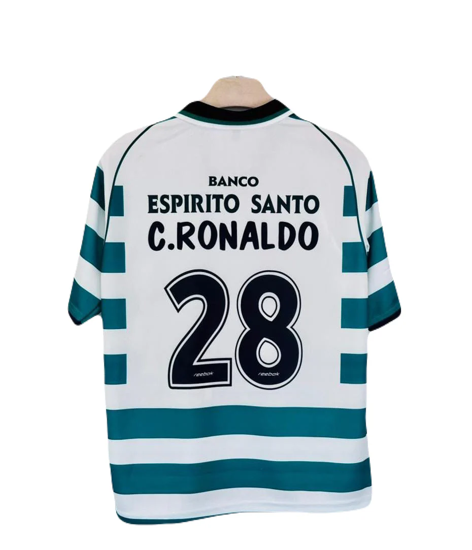 Sporting Lisbon Ronaldo 2002-03 Home Kit Five Sleeve - P1249 Ms Retro Store - Image 3