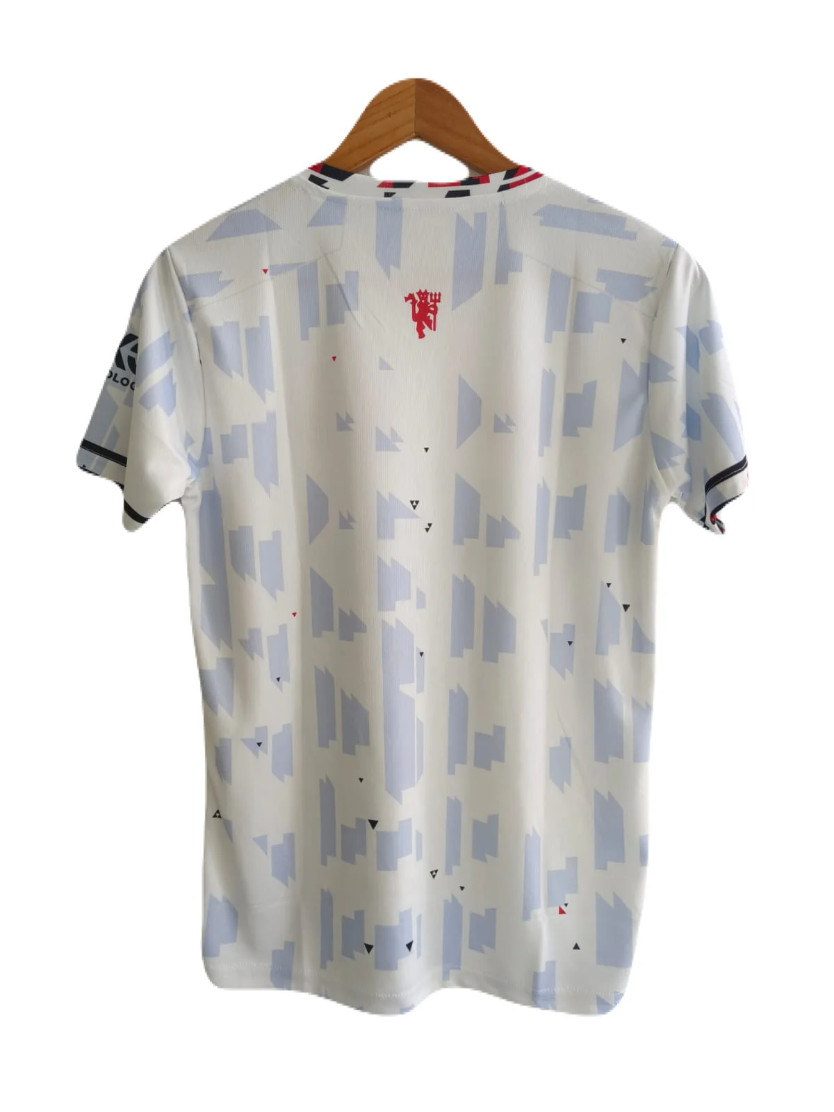 United special kit white and red embroidery half sleeve P181 - Image 3